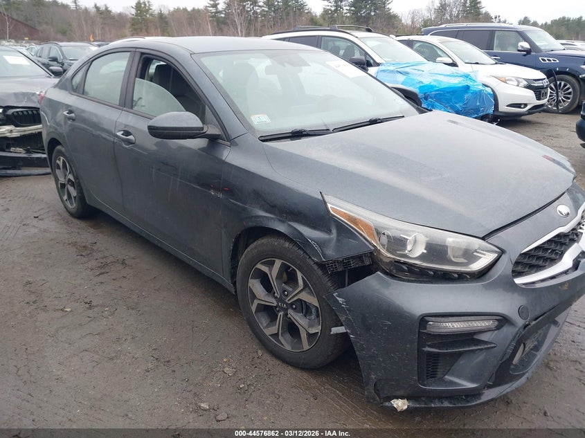 Vin: 3kpf24ad8ke074774, lot: 45073742, kia forte lxs 2019 img_1