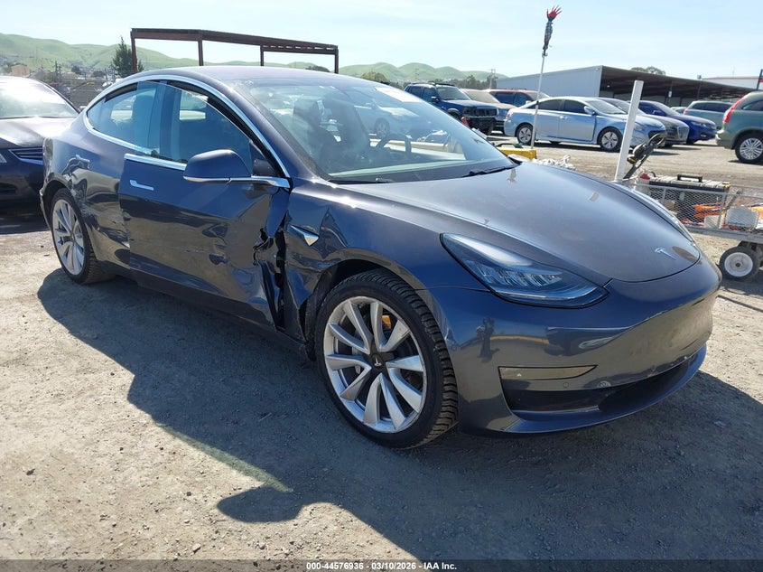 2018 Tesla Model 3 Long Range/Mid Range