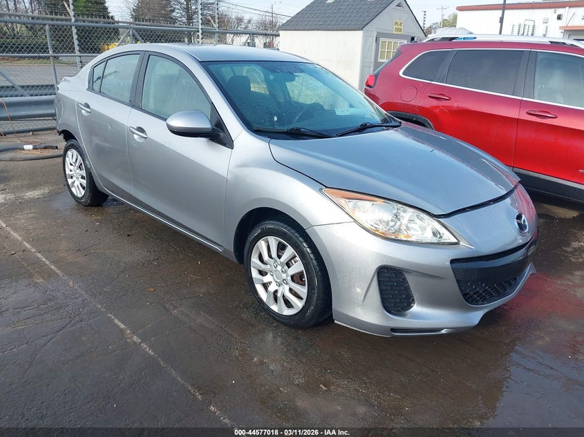 2013 Mazda Mazda3 I Sv