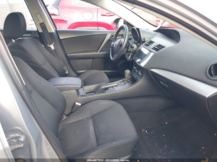 2013 Mazda Mazda3 I Sv