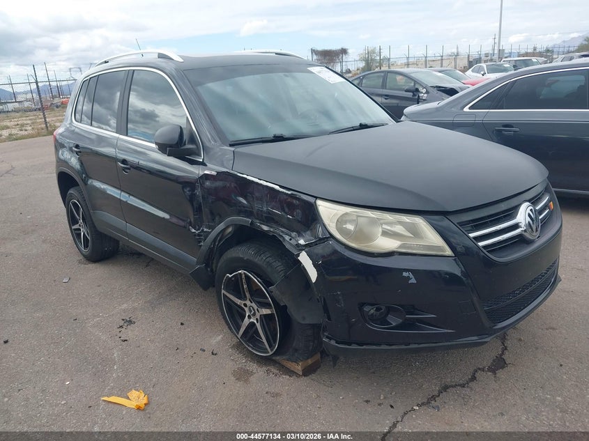 2010 Volkswagen Tiguan S/Se/Sel/Wolfsburg Edition