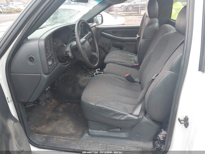 2002 Chevrolet Silverado 1500 Commercial