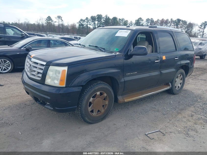 2004 Cadillac Escalade Standard