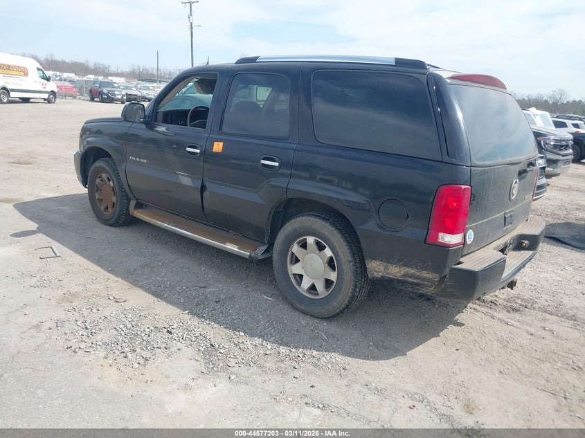 2004 Cadillac Escalade Standard