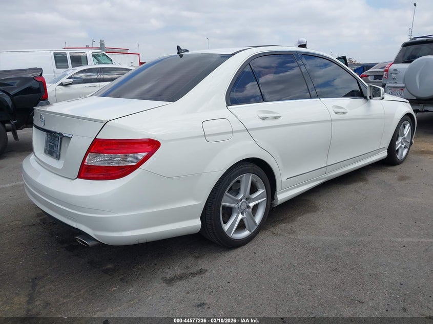 2010 Mercedes-Benz C 300 Luxury/Sport