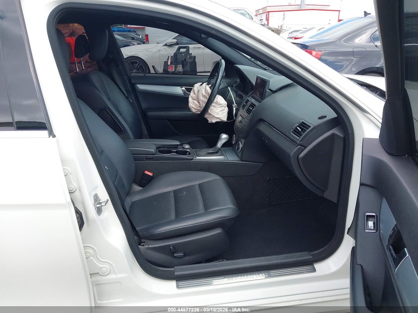 2010 Mercedes-Benz C 300 Luxury/Sport