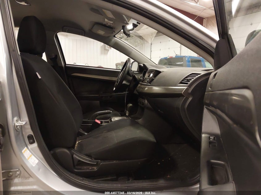 2014 Mitsubishi Lancer Es