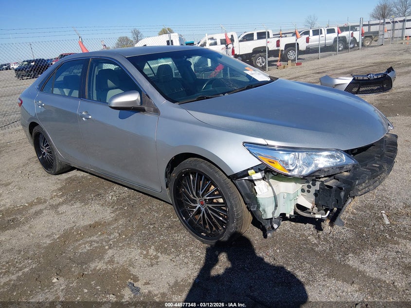 2016 Toyota Camry Se