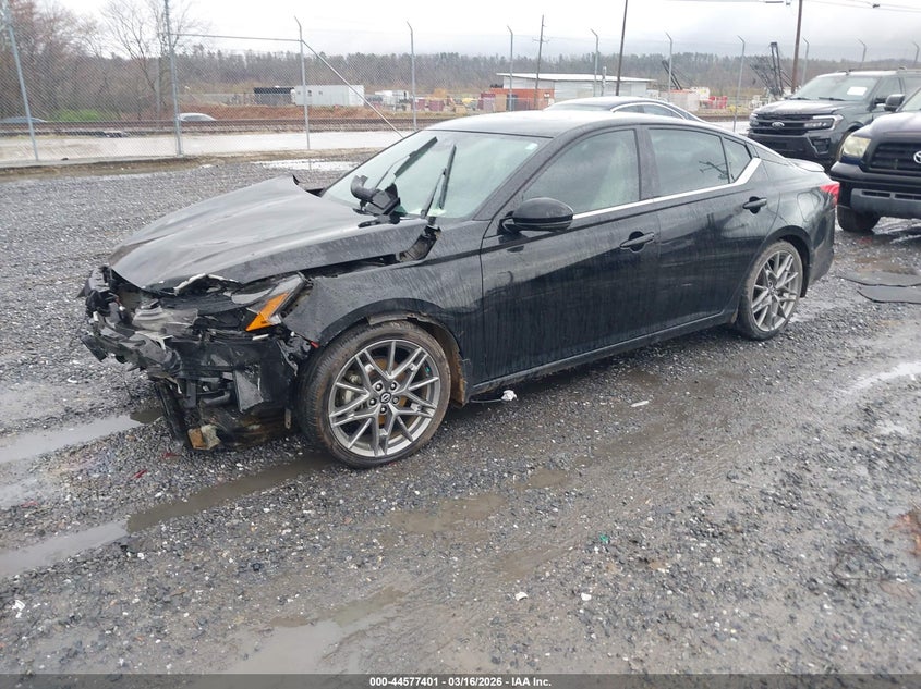 2024 Nissan Altima Sr Vc-Turbo Fwd