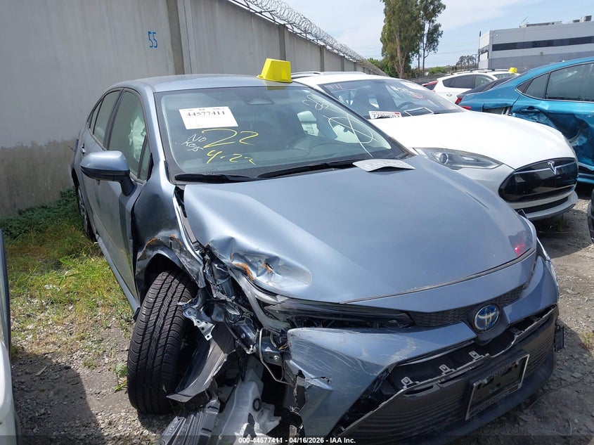 2025 Toyota Corolla Hybrid Le