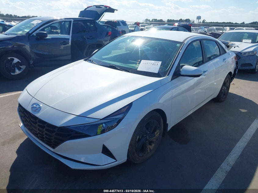 2022 Hyundai Elantra Sel