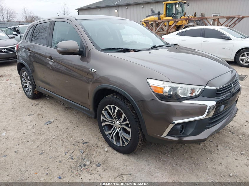 2016 Mitsubishi Outlander Sport 2.0 Es