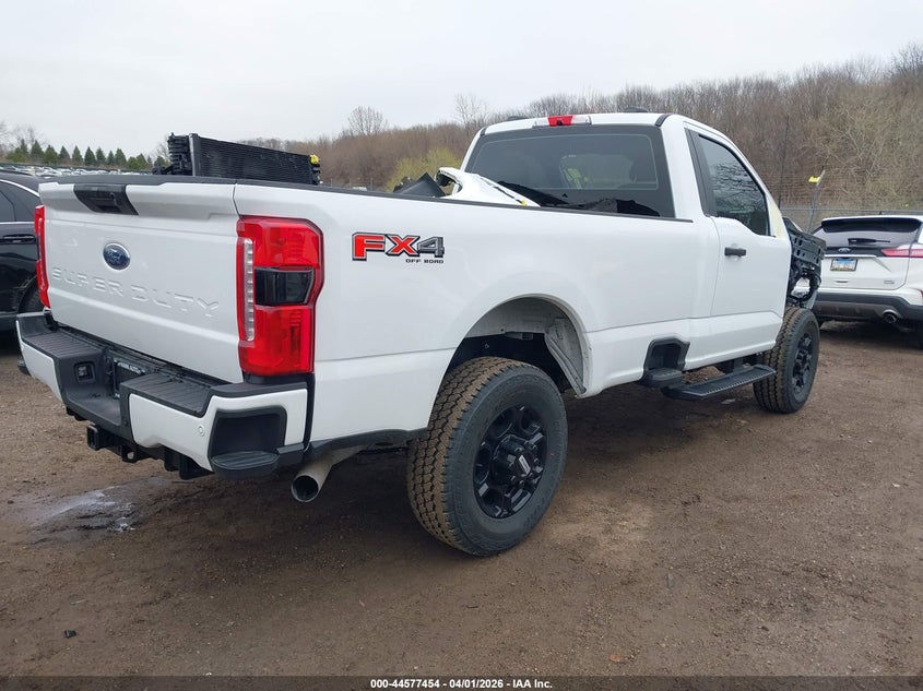 2025 Ford F350 Xl White Lot 111044577454 Vin 1FTRF3BA0SEC48221