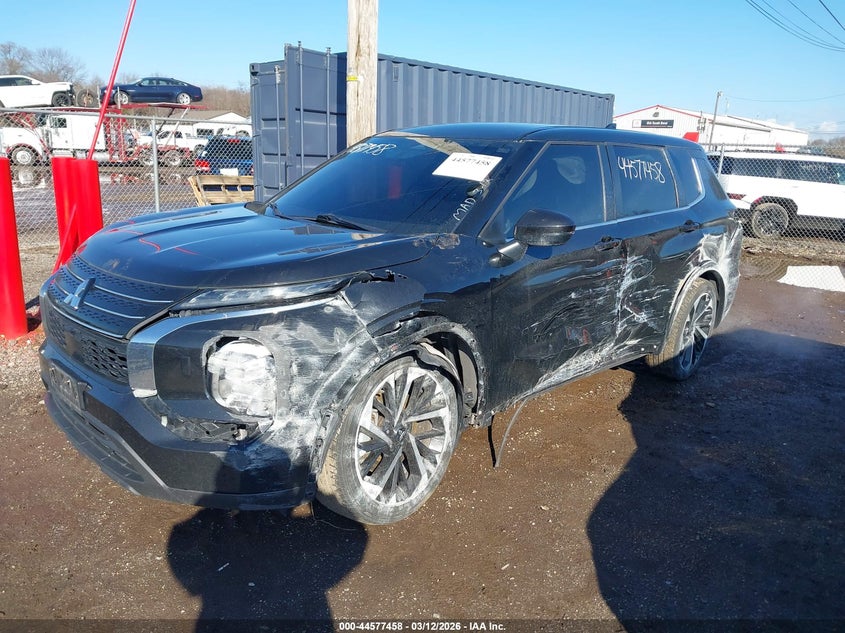 2022 Mitsubishi Outlander Es 2.5 S-Awc