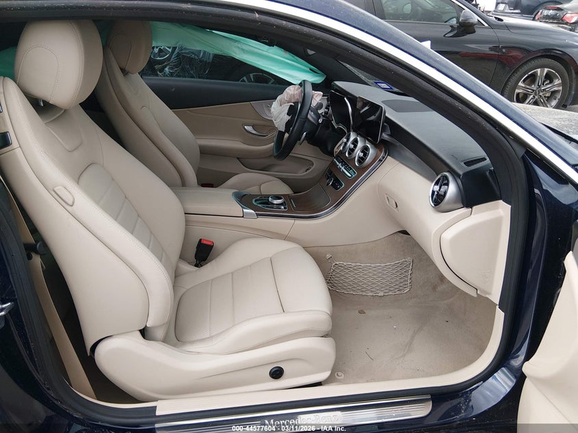 2020 Mercedes-Benz C 300