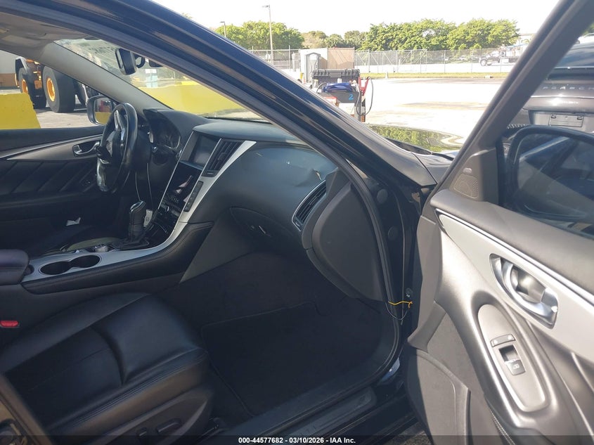 2021 Infiniti Q50 Luxe Awd