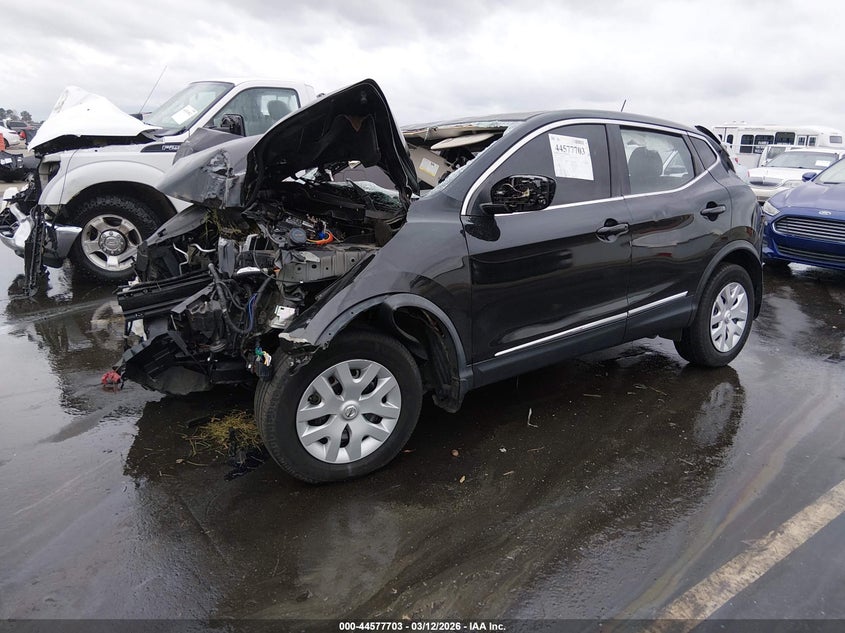 2019 Nissan Rogue Sport S