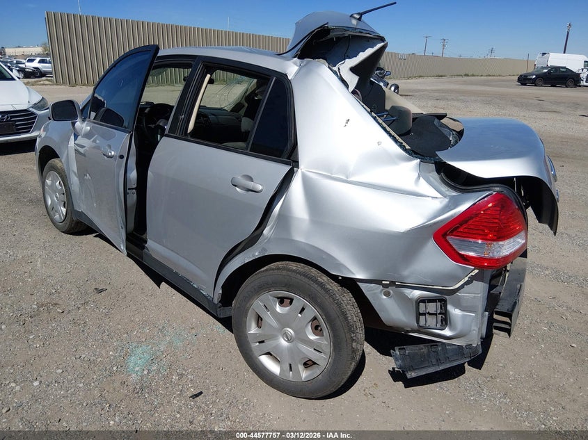 2011 Nissan Versa 1.8S