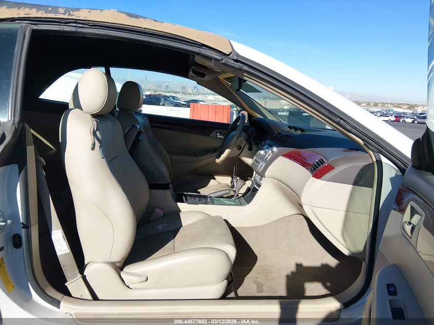 2005 Toyota Camry Solara Sle