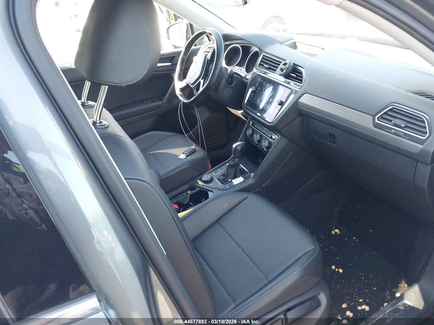 2019 Volkswagen Tiguan 2.0T Se/2.0T Sel/2.0T Sel R-Line/2.0T Sel R-Line Black