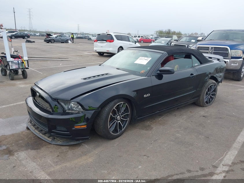 2013 Ford Mustang Gt Premium