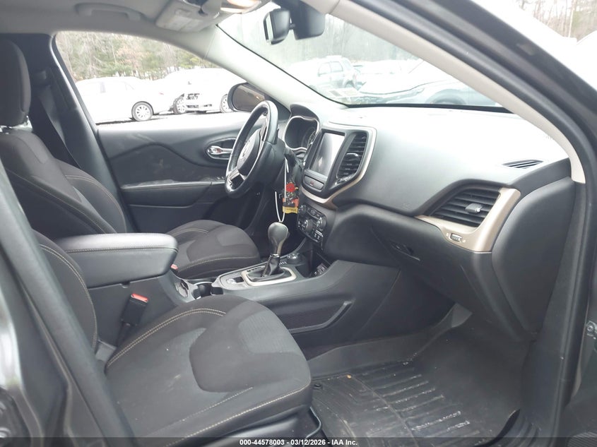 2016 Jeep Cherokee Latitude