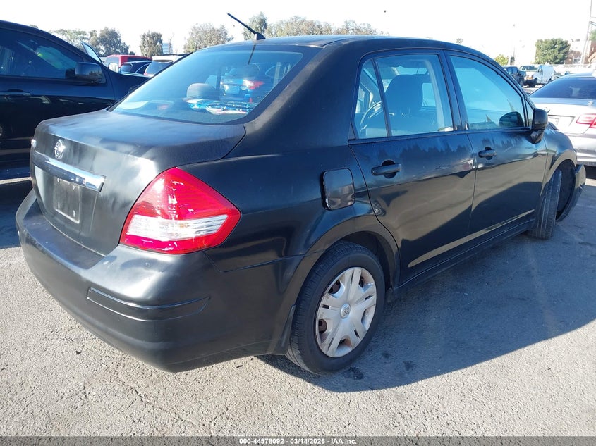 2010 Nissan Versa 1.8S