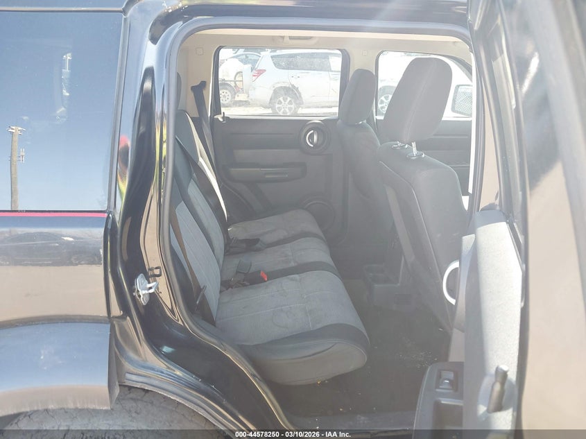 2007 Dodge Nitro Sxt VIN: 1D8GU28K17W630462 Lot: 44578250