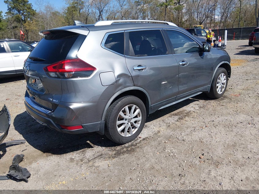 2018 Nissan Rogue Sv
