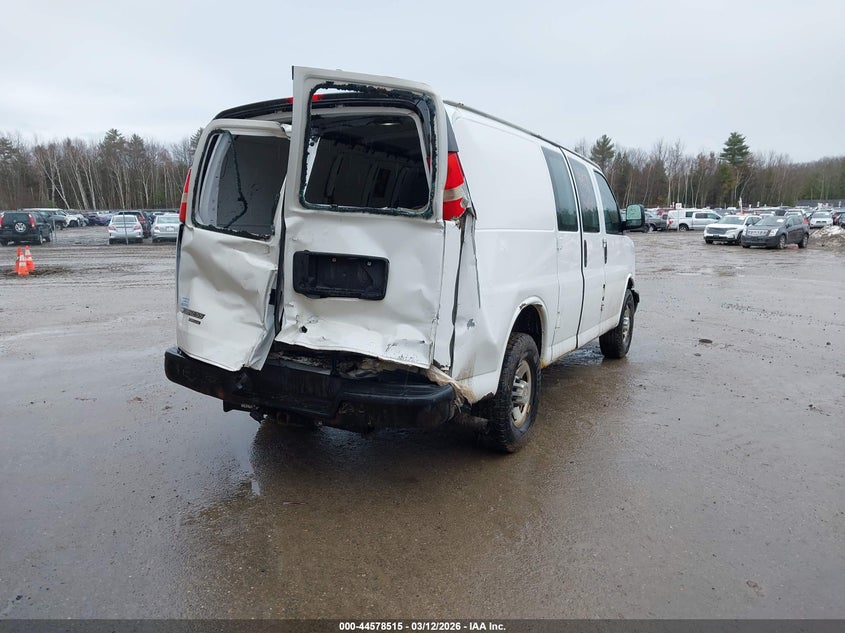 2013 Chevrolet Express 2500 Work Van