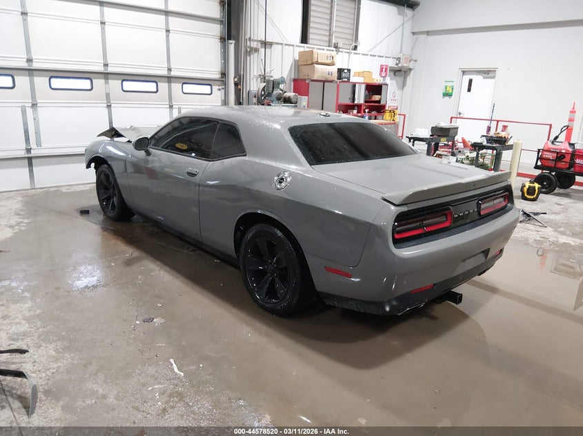2018 Dodge Challenger Sxt