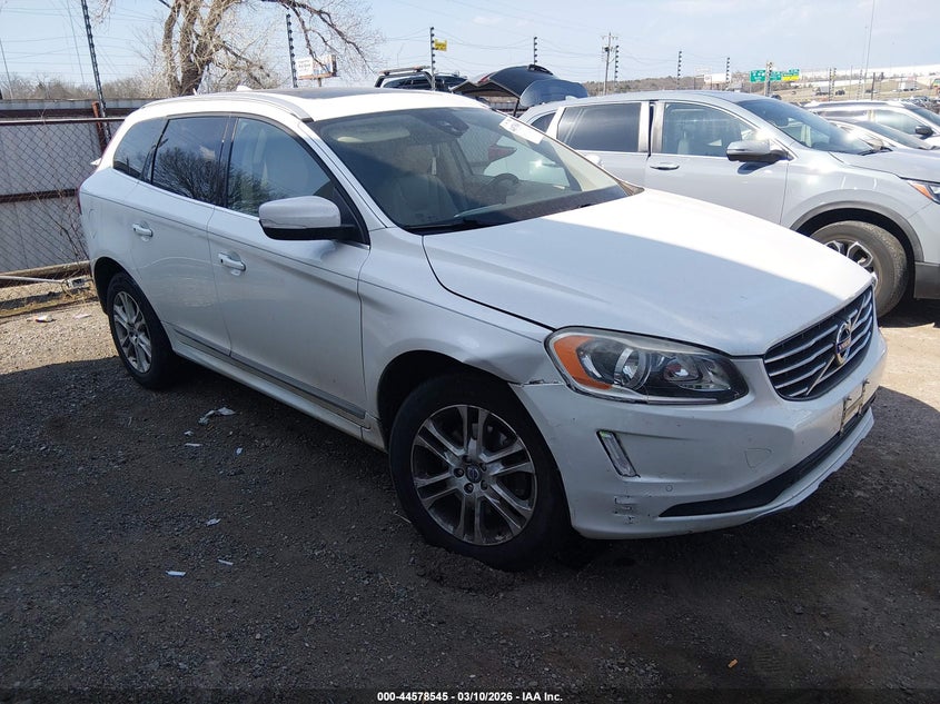 2015 VOLVO XC60 3.2 PLATINUM