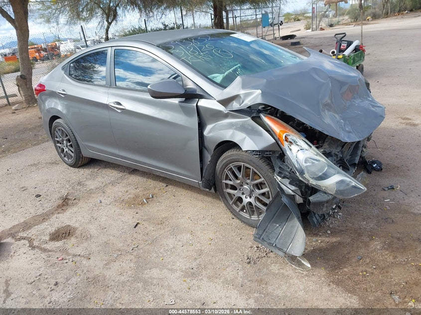 5NPDH4AEXDH210142 2013 Hyundai Elantra Gls/Limited auction photo 1