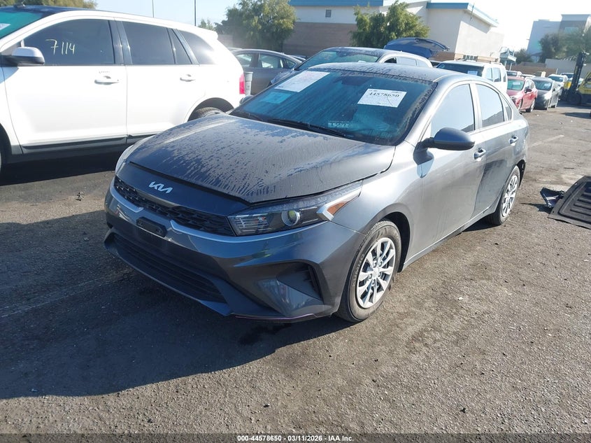 2023 Kia Forte Lx