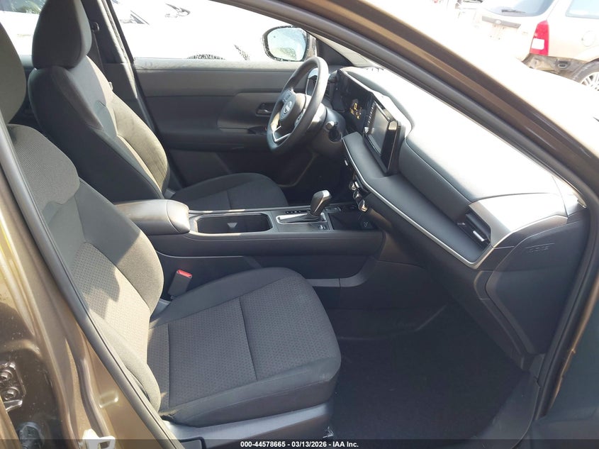 2025 Nissan Kicks S Intelligent Awd