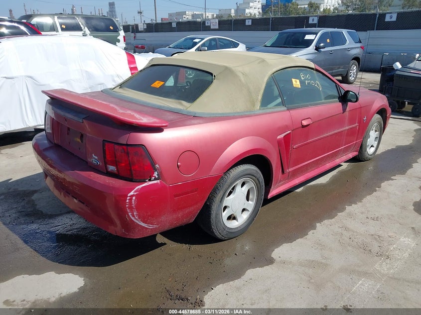 2000 Ford Mustang