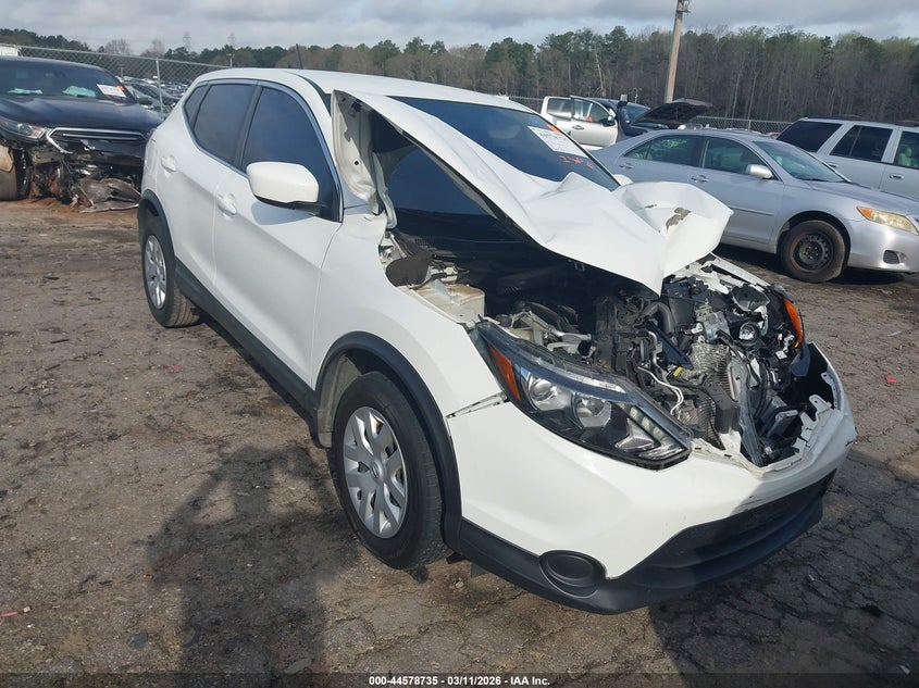 JN1BJ1CP4KW244290 2019 Nissan Rogue Sport S auction photo 1