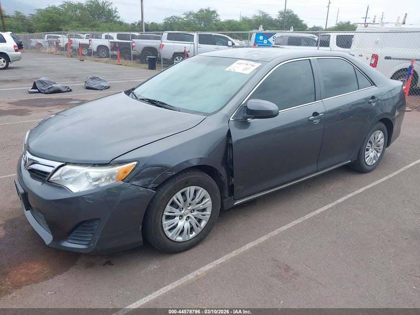 2013 Toyota Camry Le