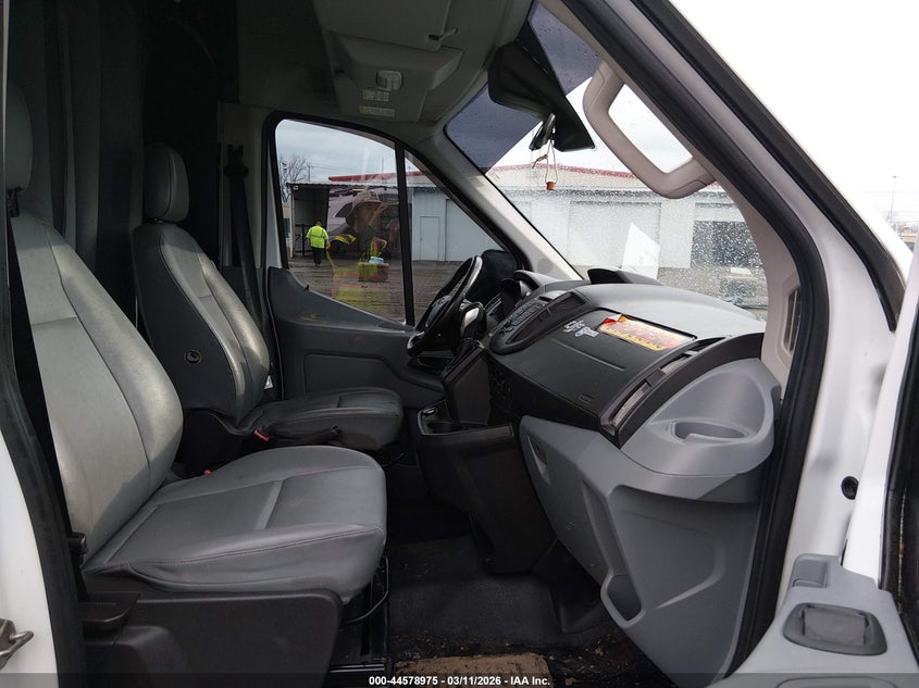 2019 Ford Transit-250