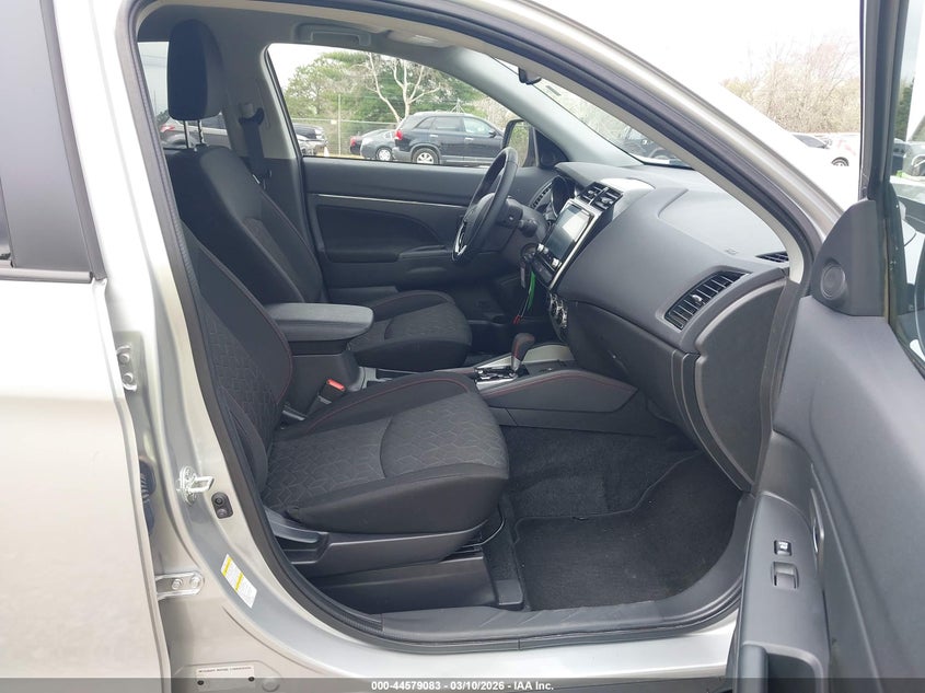 2025 Mitsubishi Outlander Sport 2.0 Es Awc/2.0 Le Awc/2.0 S Awc/2.0 Se Awc/2.0 Trail Edition Awc