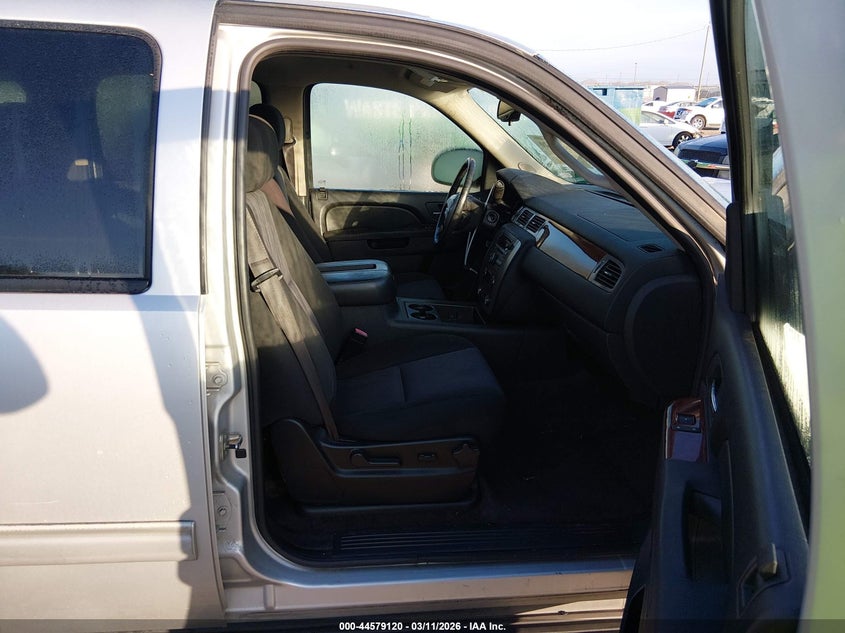 2011 GMC Yukon Xl 1500 Sle