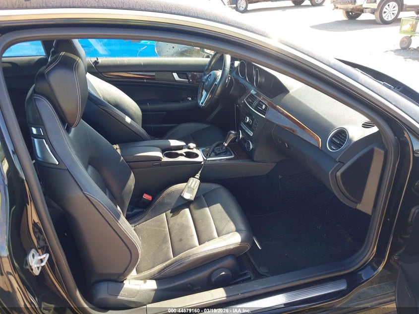 2015 Mercedes-Benz C 250