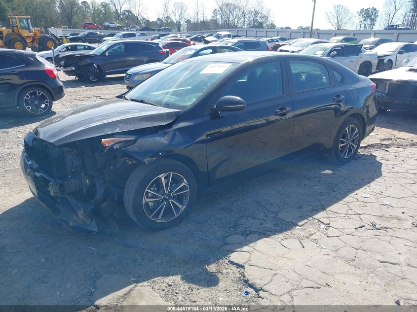 2024 Kia Forte Lxs