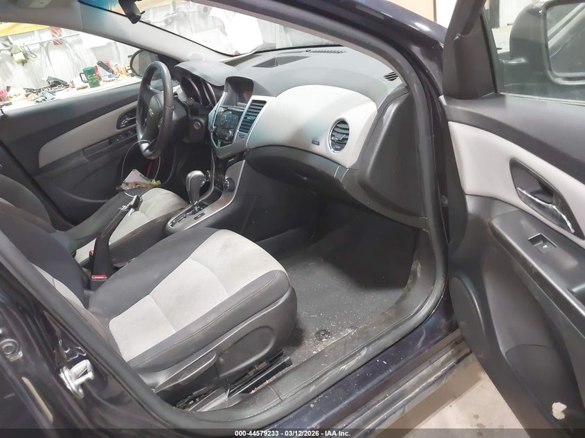 2014 Chevrolet Cruze Ls Auto