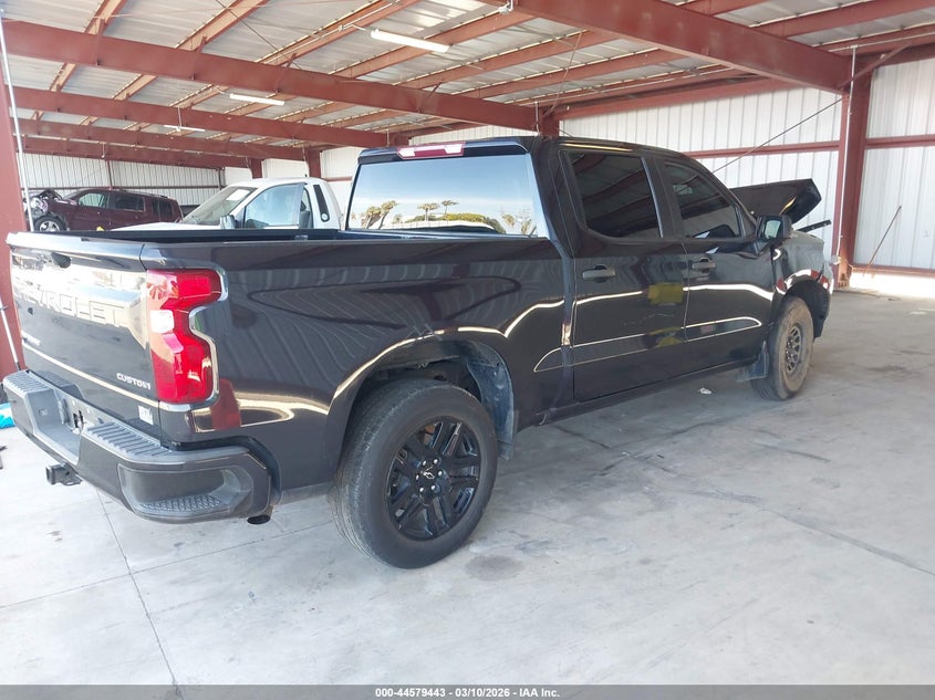 2022 Chevrolet Silverado 1500 2Wd Short Bed Custom