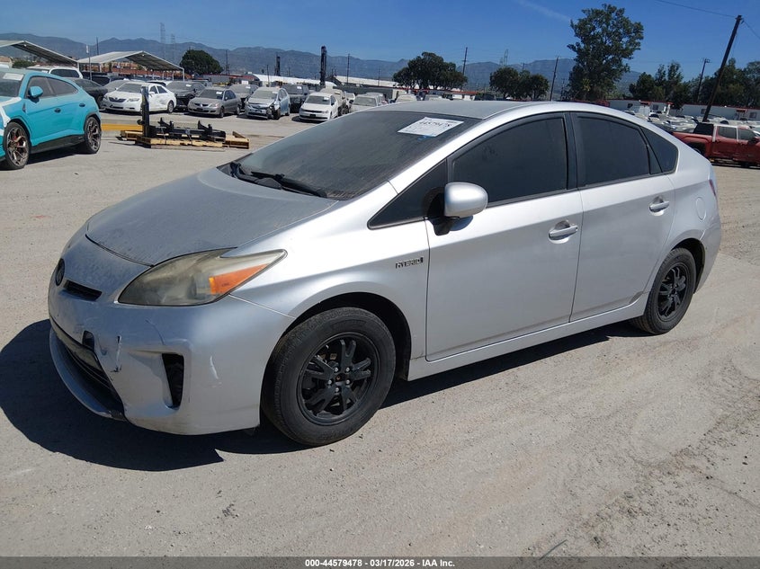 Vin: jtdkn3du2d5654497, lot: 45076358, toyota prius two 20132