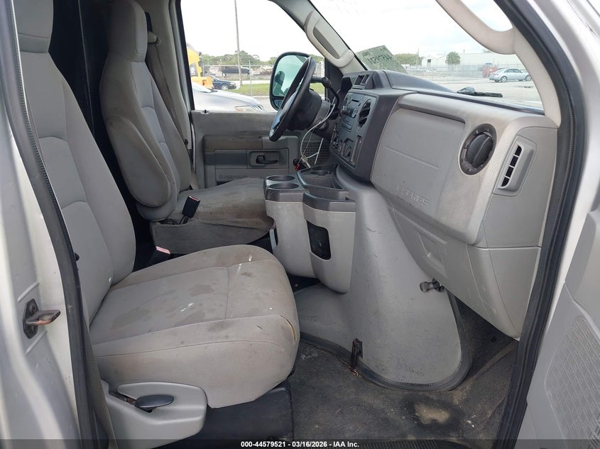 2009 Ford E-350 Super Duty Commercial/Recreational