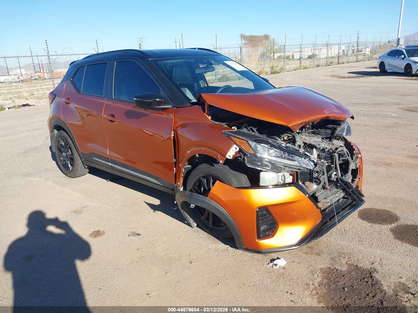 2024 Nissan Kicks Sr