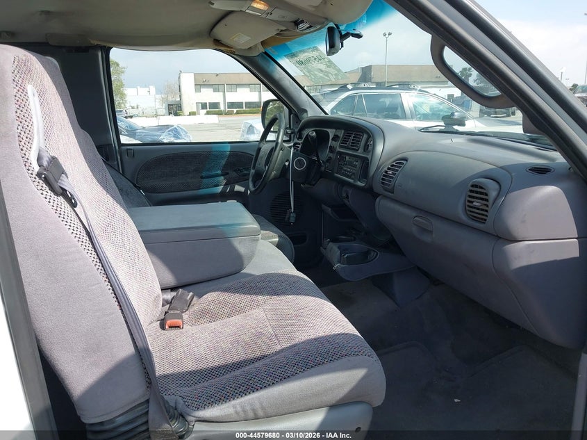 2001 Dodge Ram 2500 St