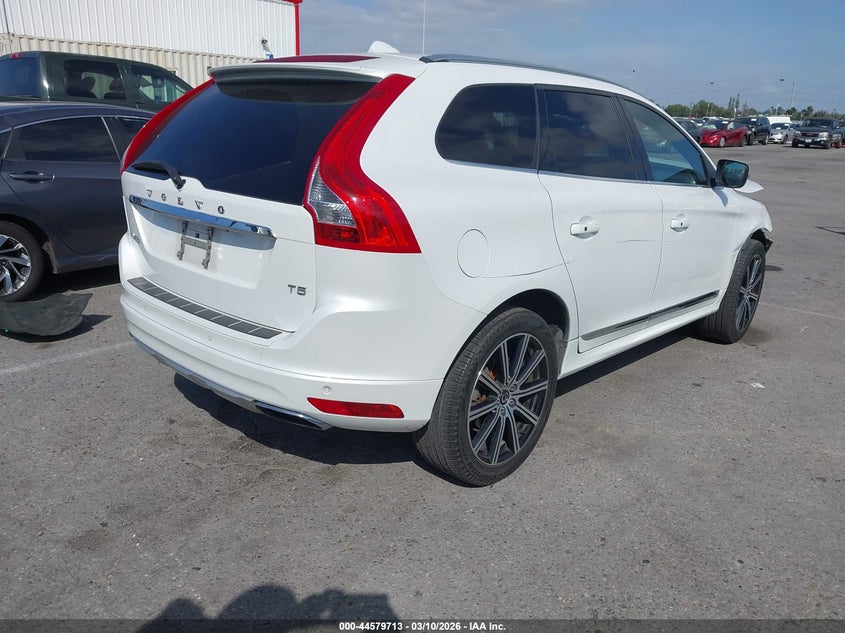 2015 Volvo Xc60 T5 Premier